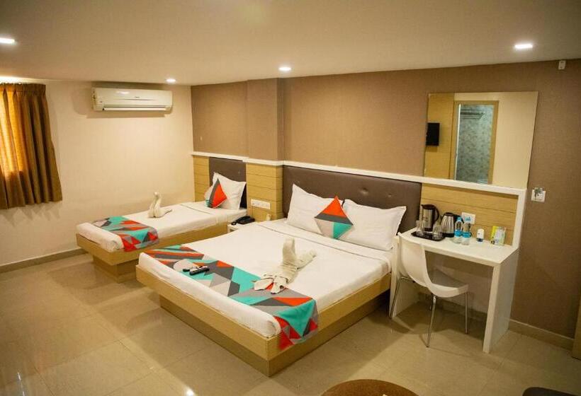 호텔 Arunaachalaa Resiidency