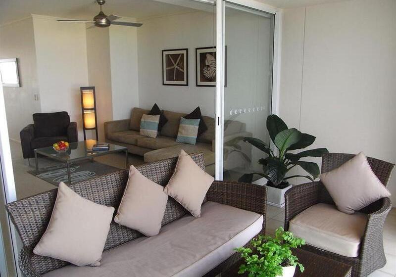 هتل Aspect Caloundra