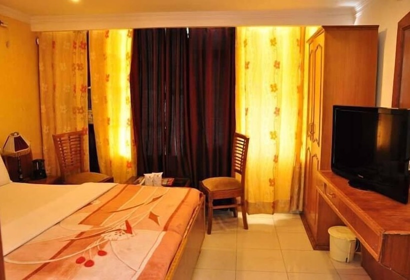 فندق City Plaza 17