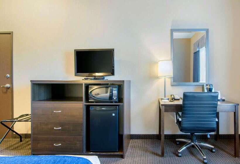 בית מלון כפרי Comfort Inn & Suites