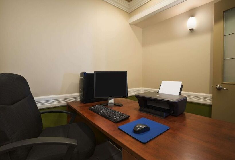 Szálloda Days Inn By Wyndham High Level