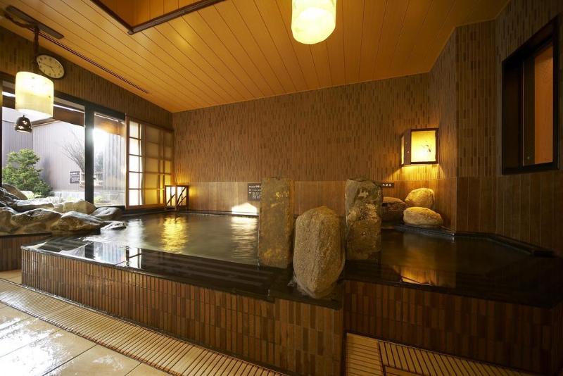 בית מלון כפרי Dormy Inn Tomakomai