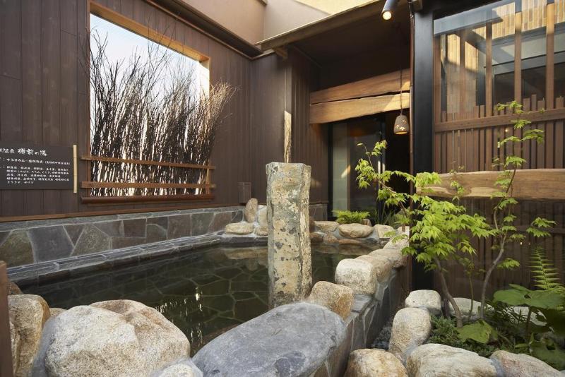 בית מלון כפרי Dormy Inn Tomakomai