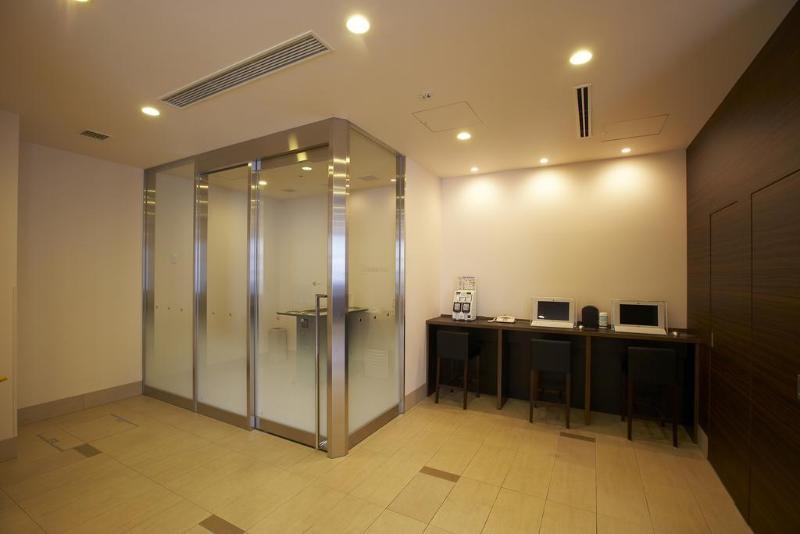 בית מלון כפרי Dormy Inn Tomakomai