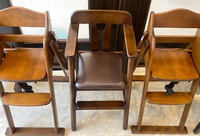 בית מלון כפרי Dormy Inn Tomakomai