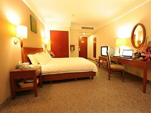Otel Green Tree Inn Nanyuan Hefei