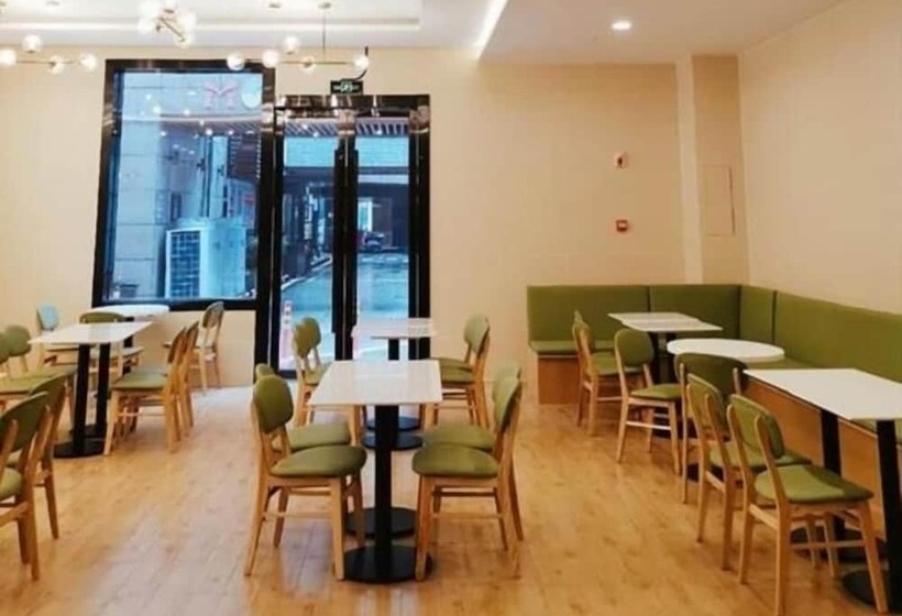 Отель Greentree Inn Jiangsu Changzhou Times Plaza Business