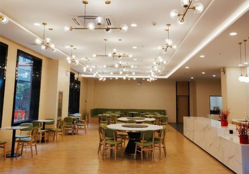 Отель Greentree Inn Jiangsu Changzhou Times Plaza Business