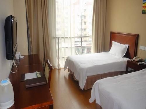 호텔 Greentree Inn Shanghai Chengshan Road Express
