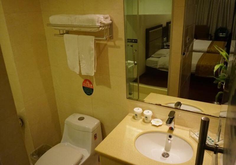 Отель Greentree Inn Yancheng Station