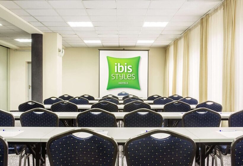 酒店 Ibis Styles Warszawa West