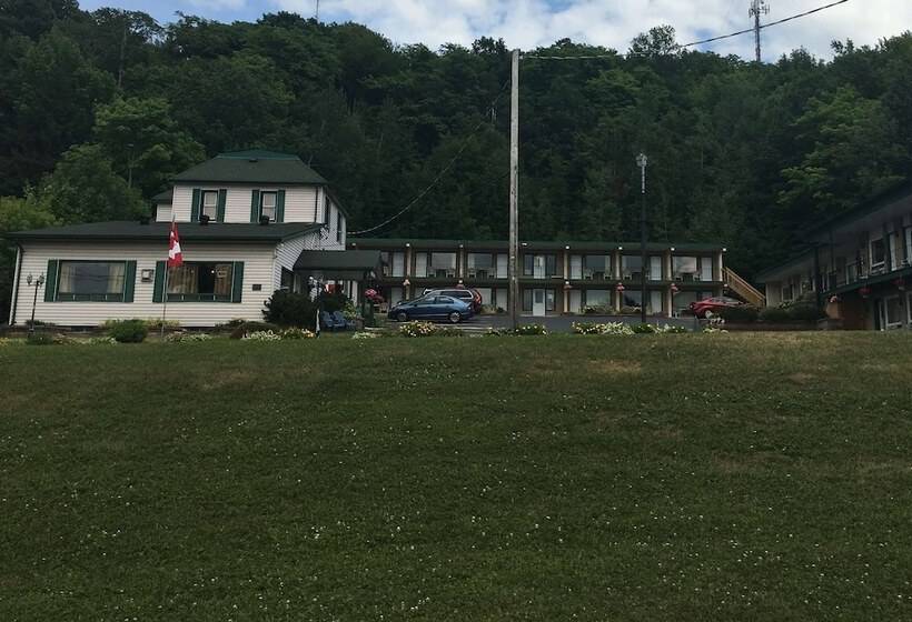 فندق Knights Inn Huntsville