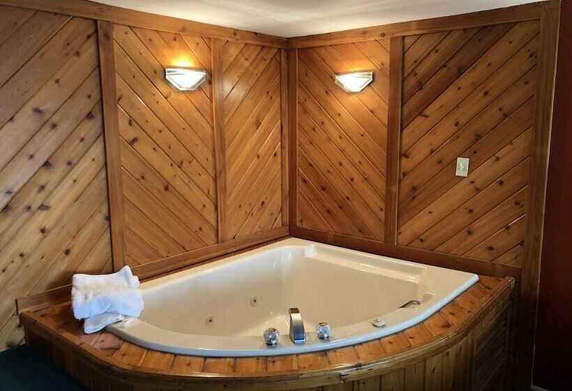 فندق Knights Inn Huntsville