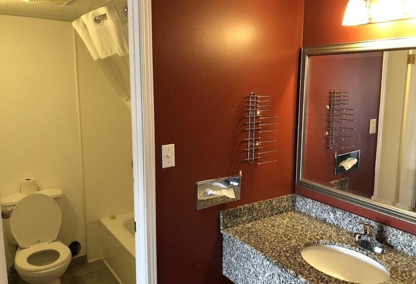 فندق Knights Inn Huntsville