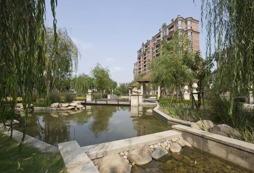 호텔 Lanson Place Jin Qiao Serviced