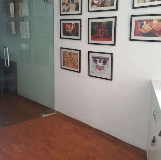 Le Sutra Hotel, Khar, Mumbai