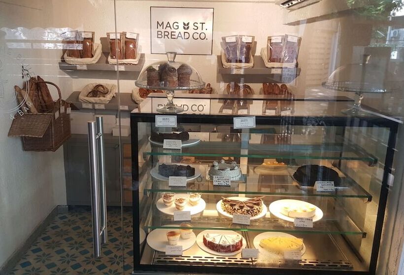 Le Sutra Hotel, Khar, Mumbai