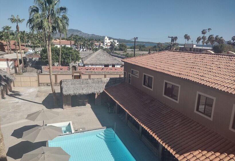 فندق Loreto Playa Boutique