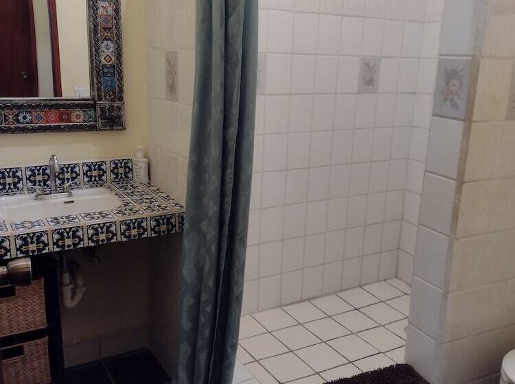 هتل Loreto Playa Boutique