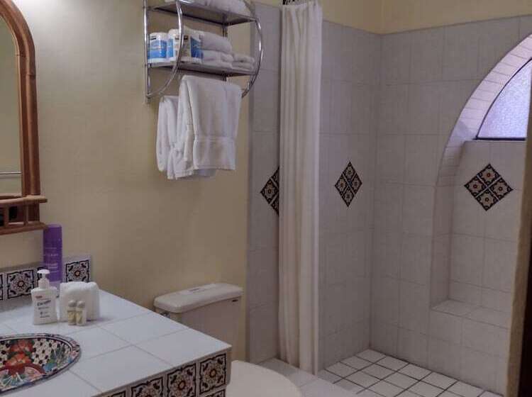 هتل Loreto Playa Boutique