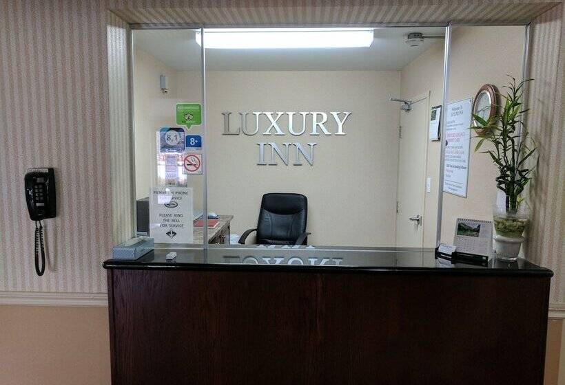 فندق Luxury Inn