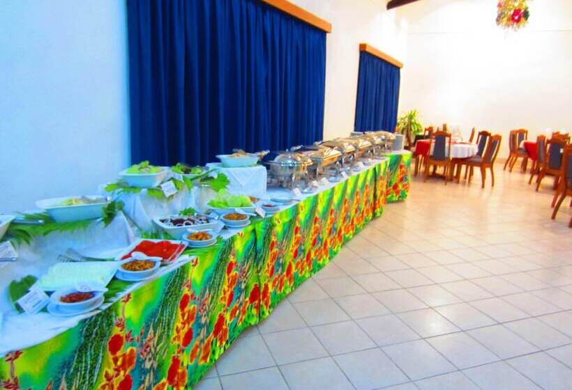 هتل Madang Star International