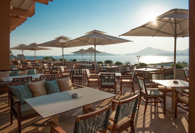 هتل Maestral Resort & Casino