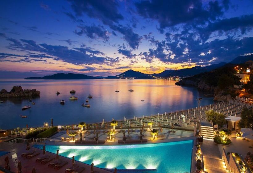 هتل Maestral Resort & Casino