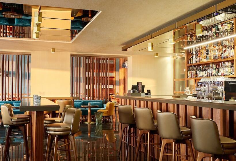 هتل Maestral Resort & Casino