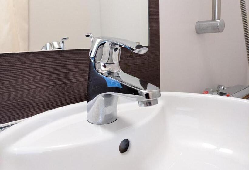 호텔 Meitetsu Inn Nagoya Sakuradori