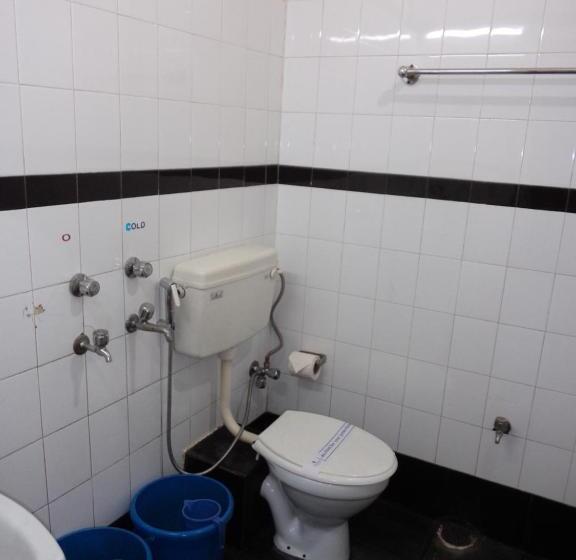 בית מלון כפרי Monsoon