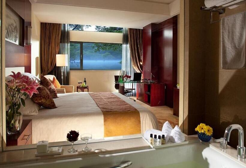 Otel New Century Fengming Resort Zaozhuang