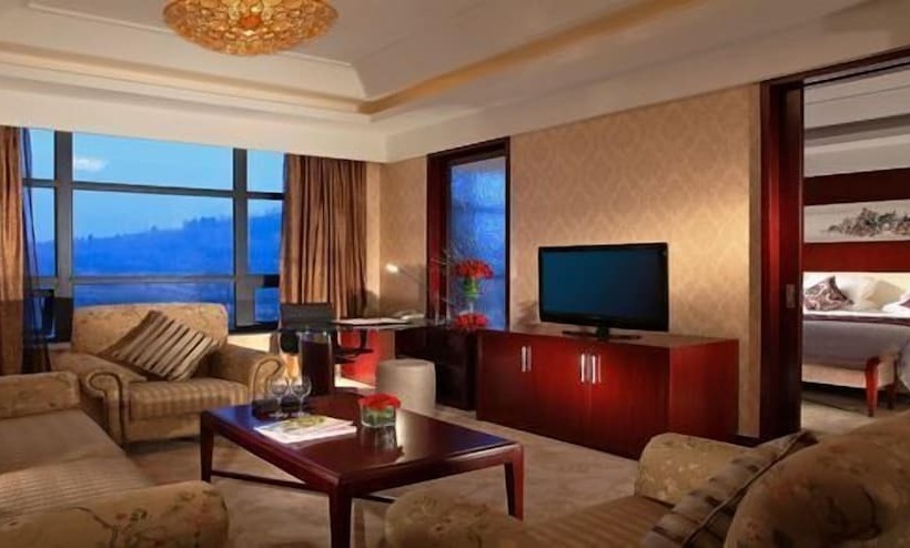 Otel New Century Fengming Resort Zaozhuang