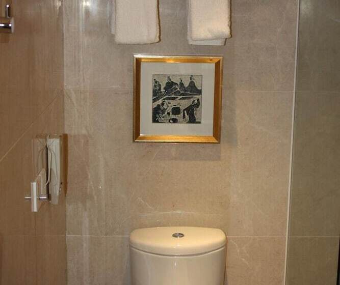 Otel New Century Fengming Resort Zaozhuang