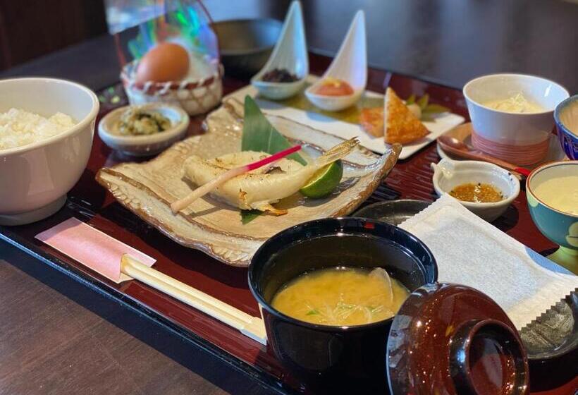 Nishitetsu Hotel Croom Hakata