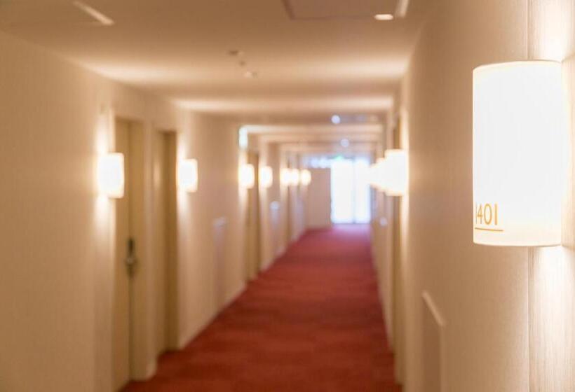 Nishitetsu Hotel Croom Hakata