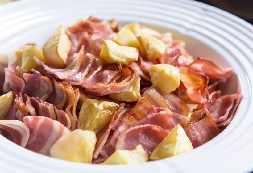 酒店 Nishitetsu Resort Inn Naha