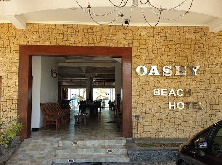 호텔 Oasey Beach