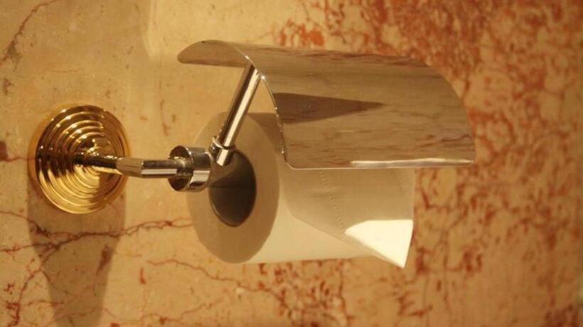 Optics Valley Kingdom Plaza Hotel Wuhan