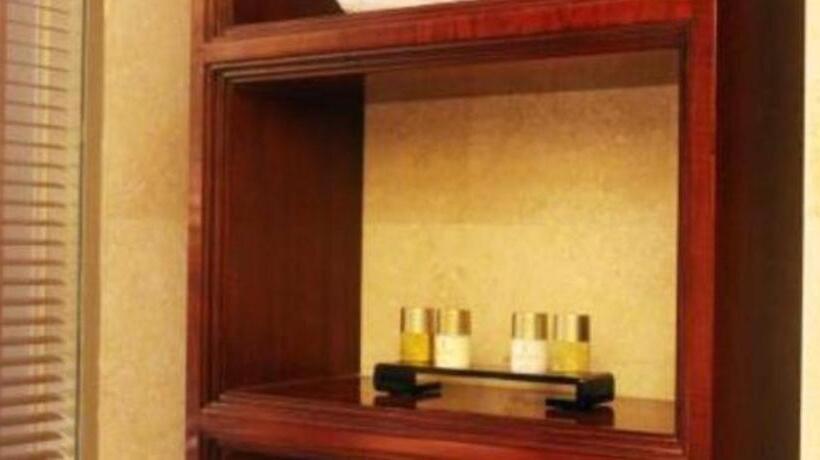 Optics Valley Kingdom Plaza Hotel Wuhan