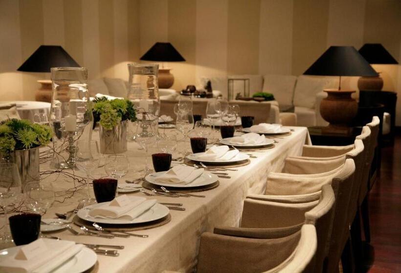 호텔 Paradise Road Tintagel Colombo