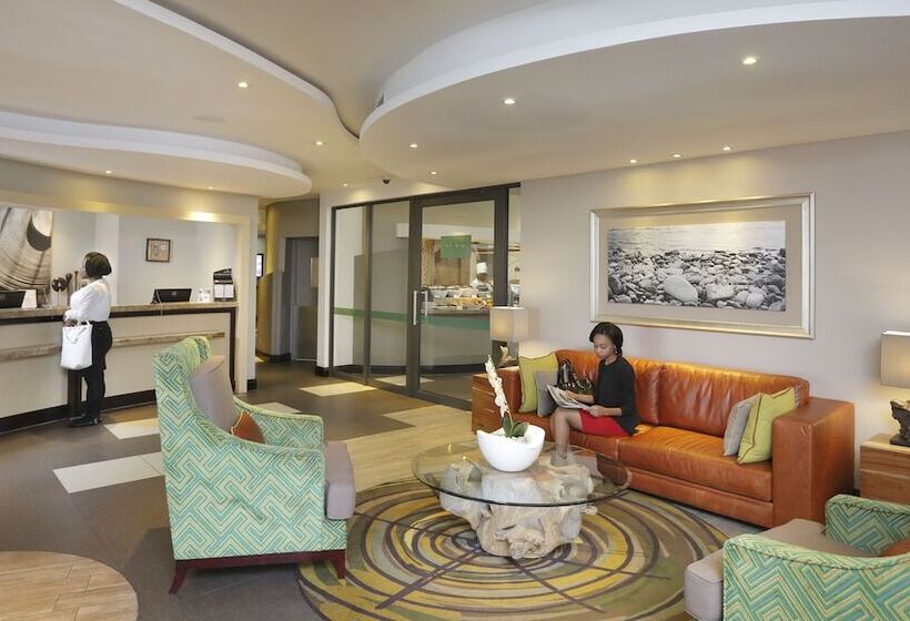 בית מלון כפרי Peermont Metcourt At Umfolozi Empangeni