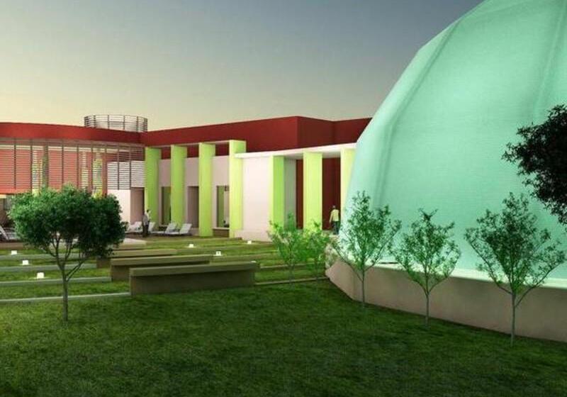 בית מלון כפרי Peermont Metcourt At Umfolozi Empangeni