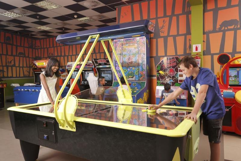 בית מלון כפרי Peermont Metcourt At Umfolozi Empangeni