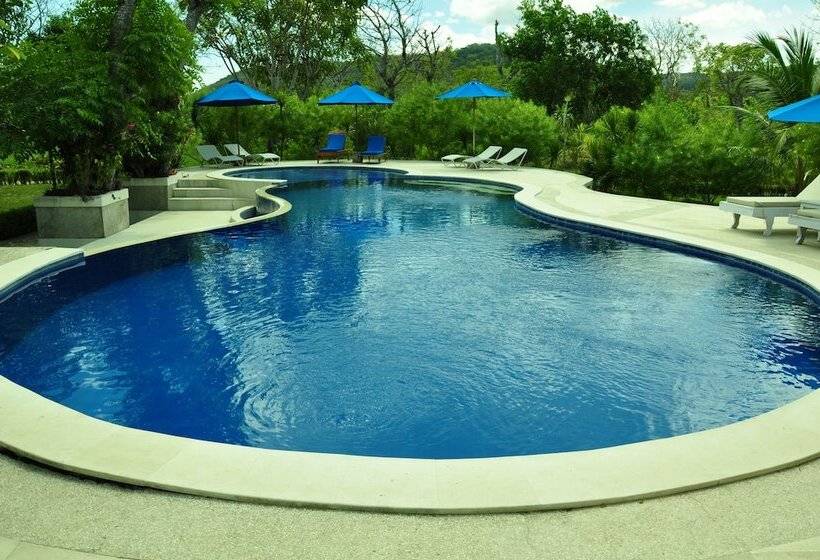 هتل Puri Sari Beach