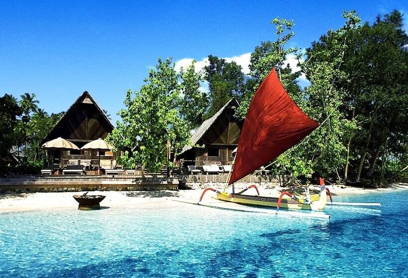 هتل Ratua Private Island Resort