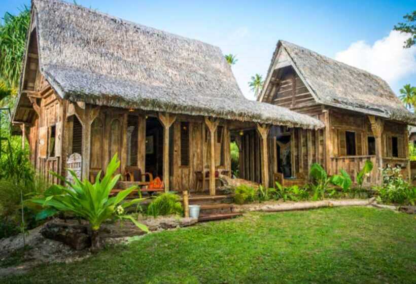هتل Ratua Private Island Resort