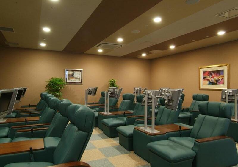 فندق Route Inn Grantia Akita Spa Resort