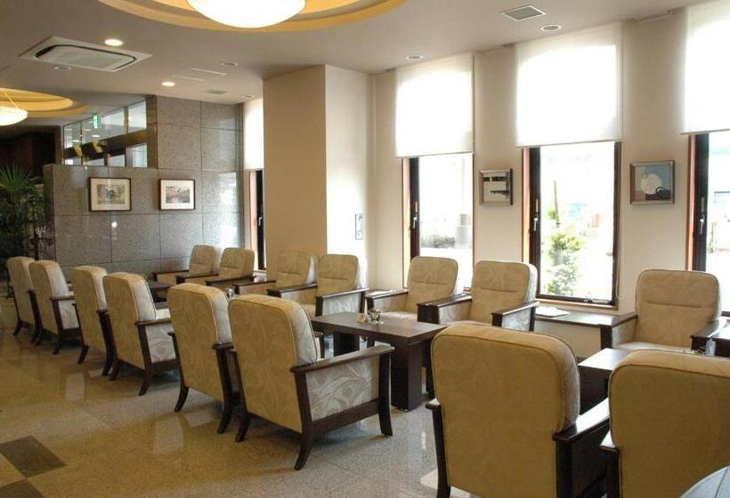 فندق Route Inn Hirosakijoto