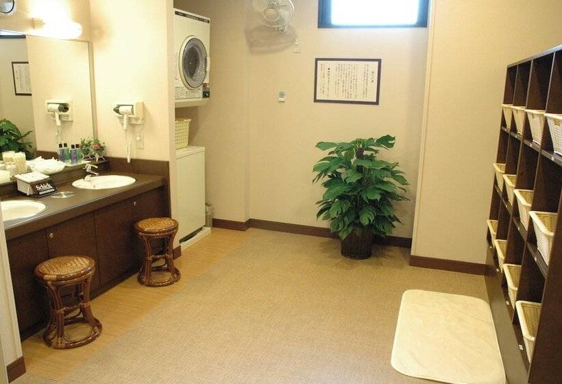 فندق Route Inn Hirosakijoto